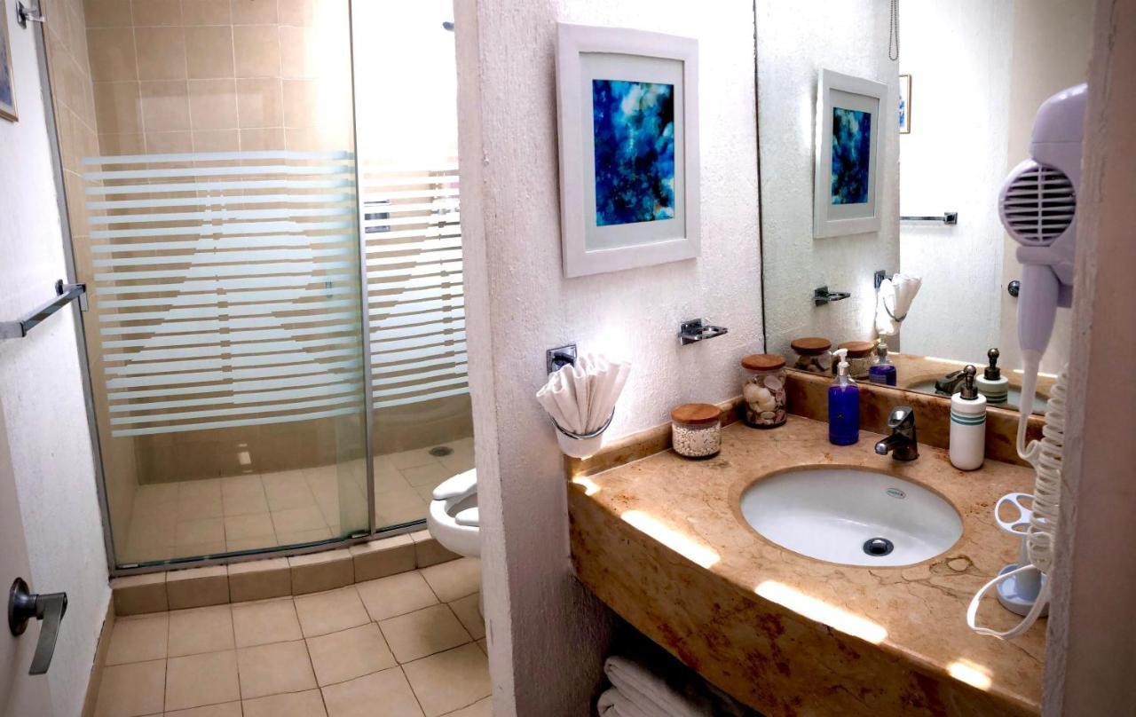 Casa Romantica De Playa Ixtapa  Εξωτερικό φωτογραφία